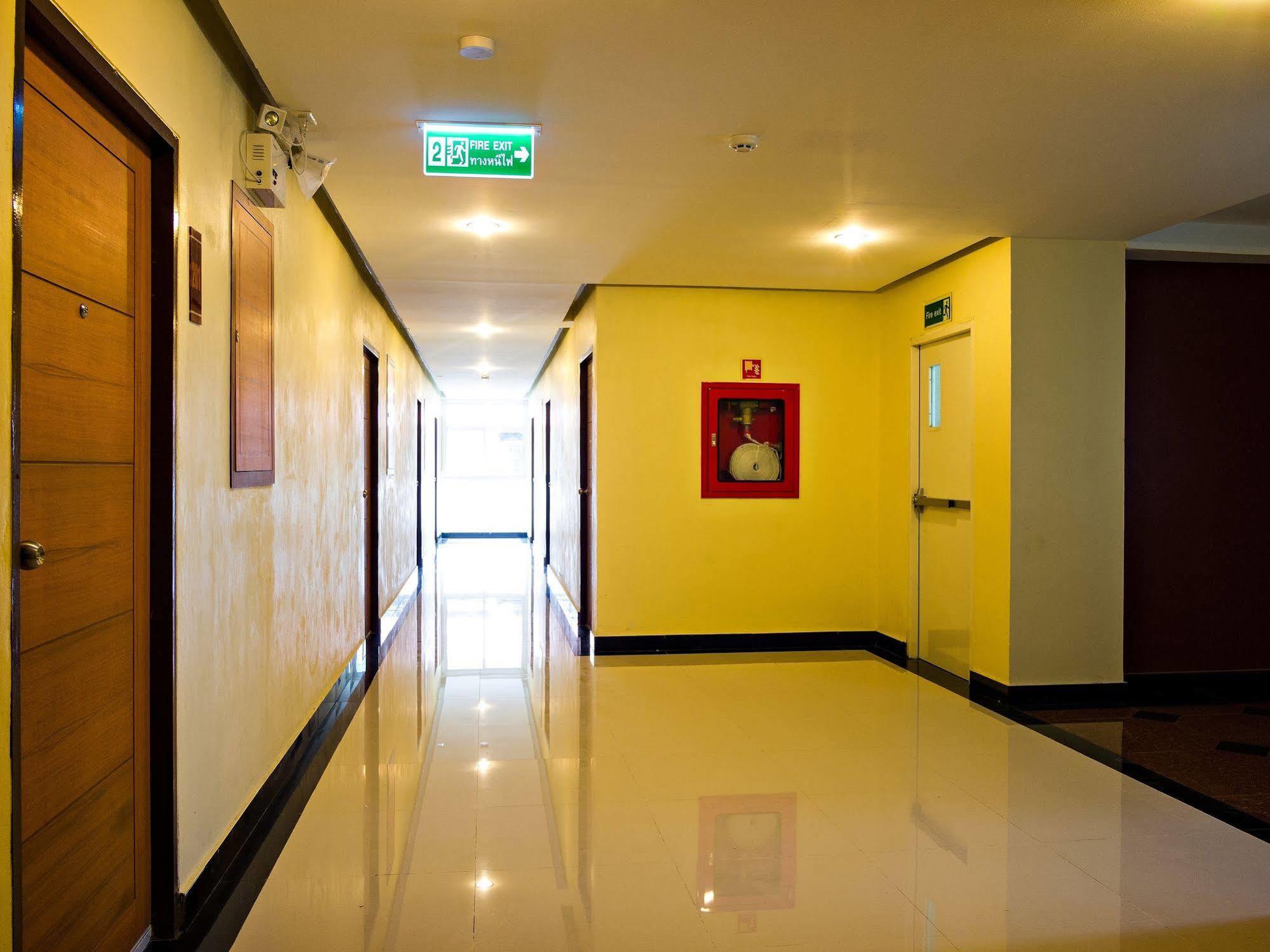 Nrv Place Apart Hotel Μπανγκόκ Εξωτερικό φωτογραφία