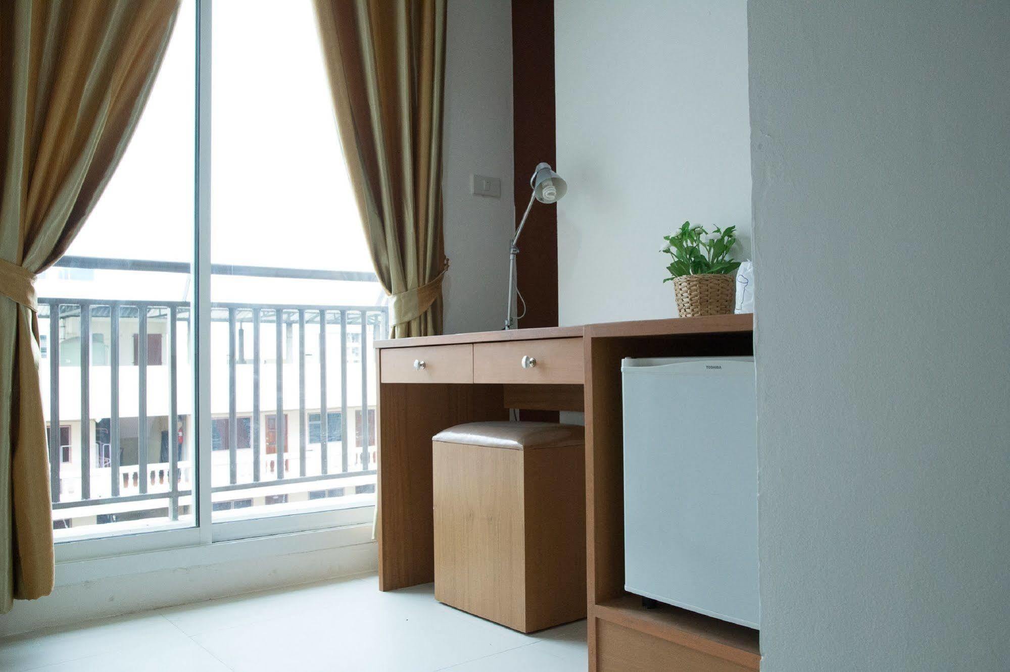 Nrv Place Apart Hotel Μπανγκόκ Εξωτερικό φωτογραφία